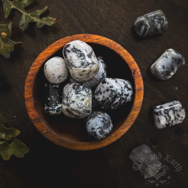 Tourmalinated quartz, witchcraft crystals, magical crystals, australian witchcraft supplies, adelaide witchcraft shop, folk herbalism australia, australian herbalism, pagan supplies, herbal supplies, wicca supplies