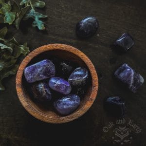 amethyst, witchcraft crystals, magical crystals, australian witchcraft supplies, adelaide witchcraft shop, folk herbalism australia, australian herbalism, pagan supplies, herbal supplies, wicca supplies