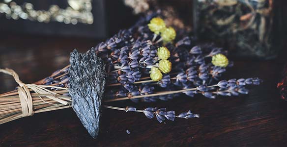 herbal apothecary, australian witchcraft supplies, adelaide witchcraft shop, folk herbalism australia, australian herbalism, pagan supplies, herbal supplies, wicca supplies